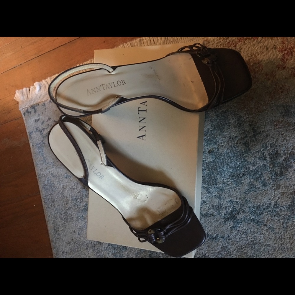 Ann Taylor sandal with kitten heel